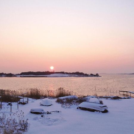 Awesome Home In Soelvesborg With House Sea View Exterior photo