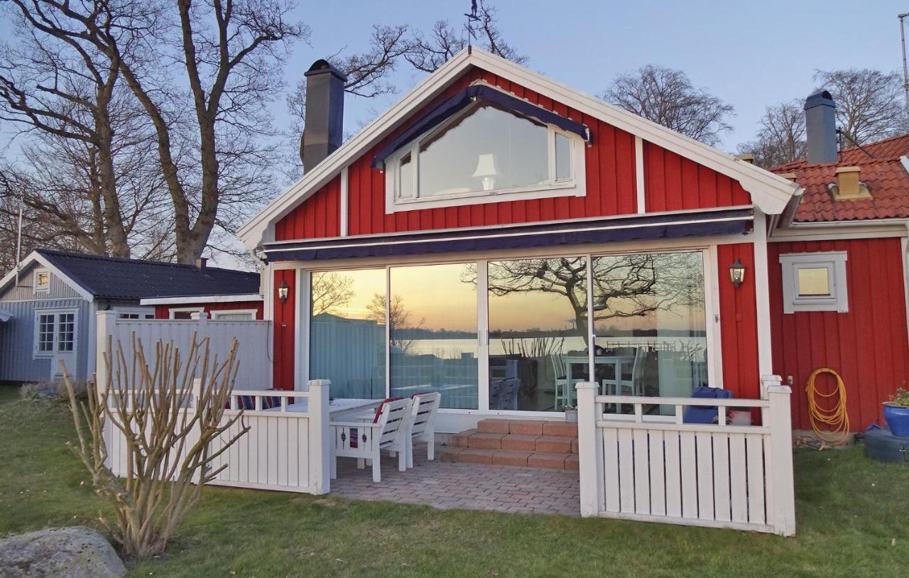 Awesome Home In Soelvesborg With House Sea View Exterior photo